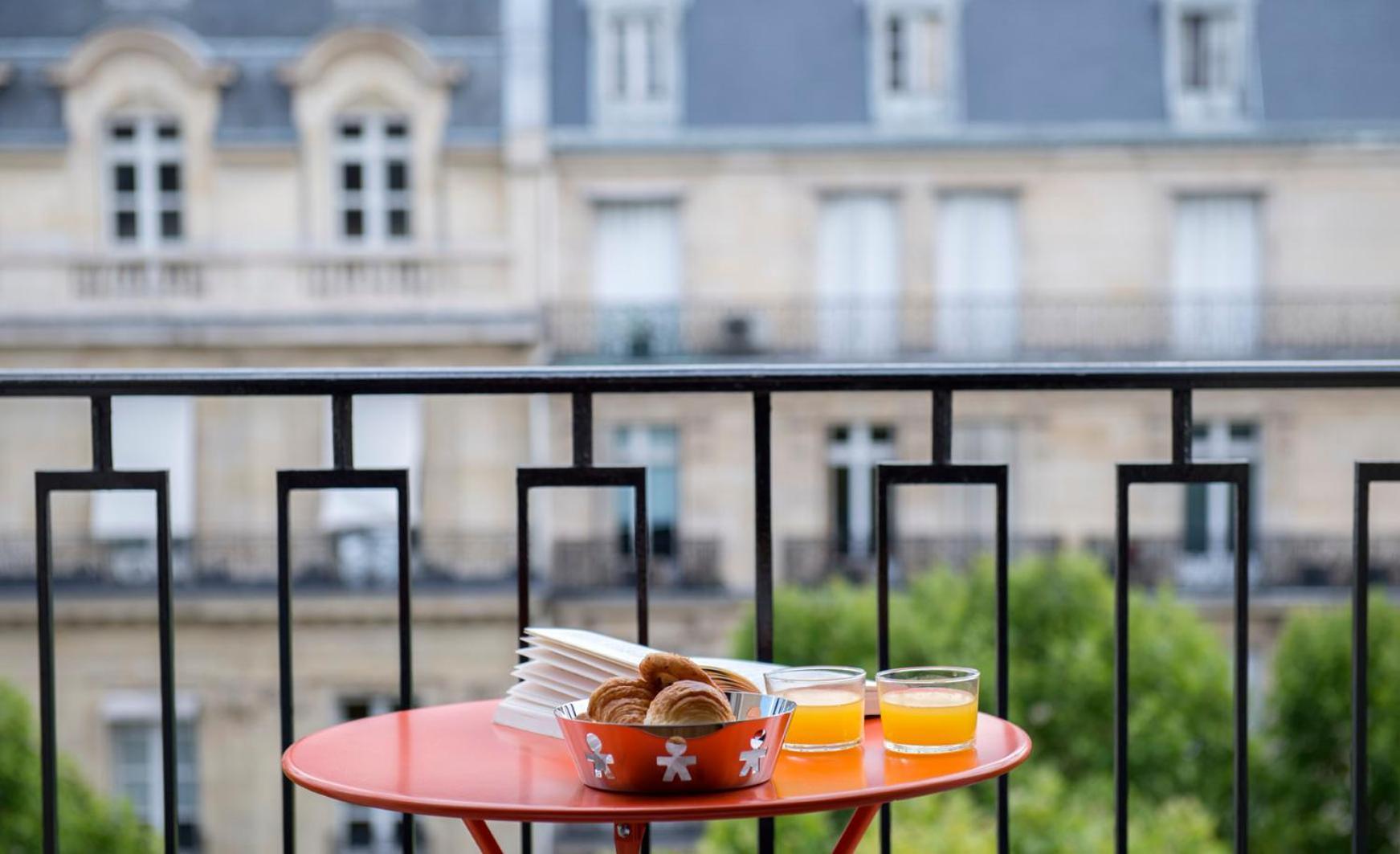 Hotel Helzear Champs-Elysees Paris Exterior photo